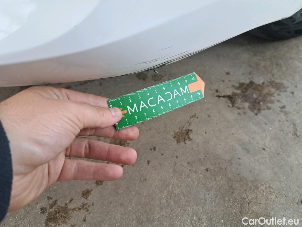  Toyota  Corolla TOYOTA  Touring Sports / 2018 / 5P / Break Hybride 122h Dynamic Business Supp Lomb #12