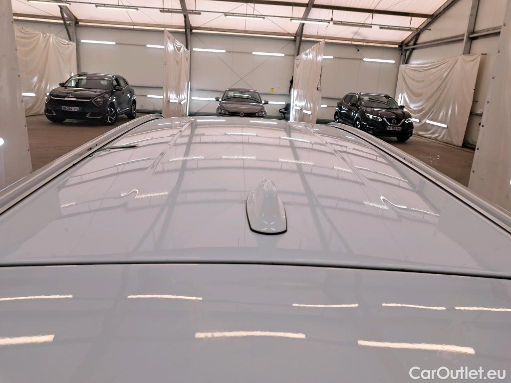  Toyota  Corolla TOYOTA  Touring Sports / 2018 / 5P / Break Hybride 122h Dynamic Business Supp Lomb #16