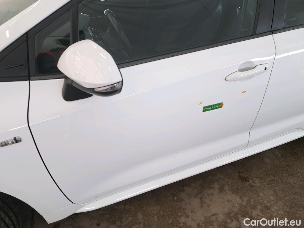  Toyota  Corolla TOYOTA  Touring Sports / 2018 / 5P / Break Hybride 122h Dynamic Business Supp Lomb #14