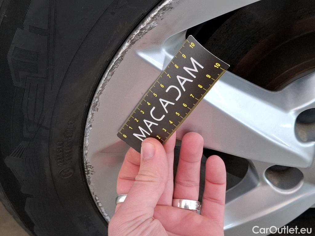  Nissan  Qashqai NISSAN  / 2017 / 5P / Crossover 1.5 DCI 115 Business Edition #18