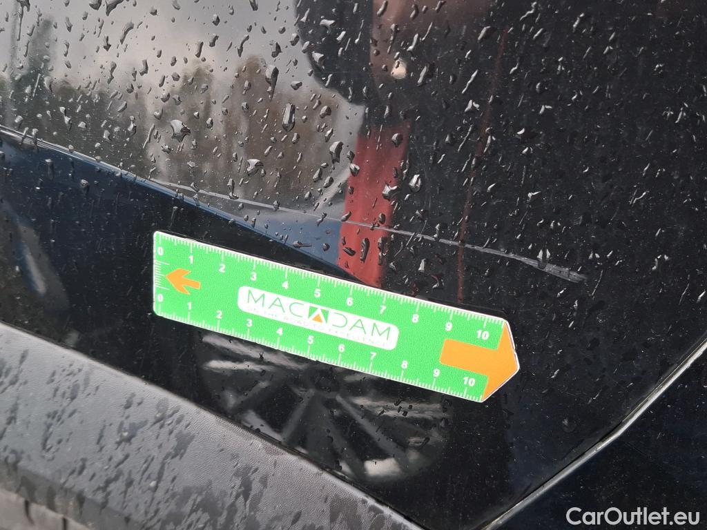  Renault  Captur  II Zen 1.5 dCi 115CV BVM6 E6dT #9