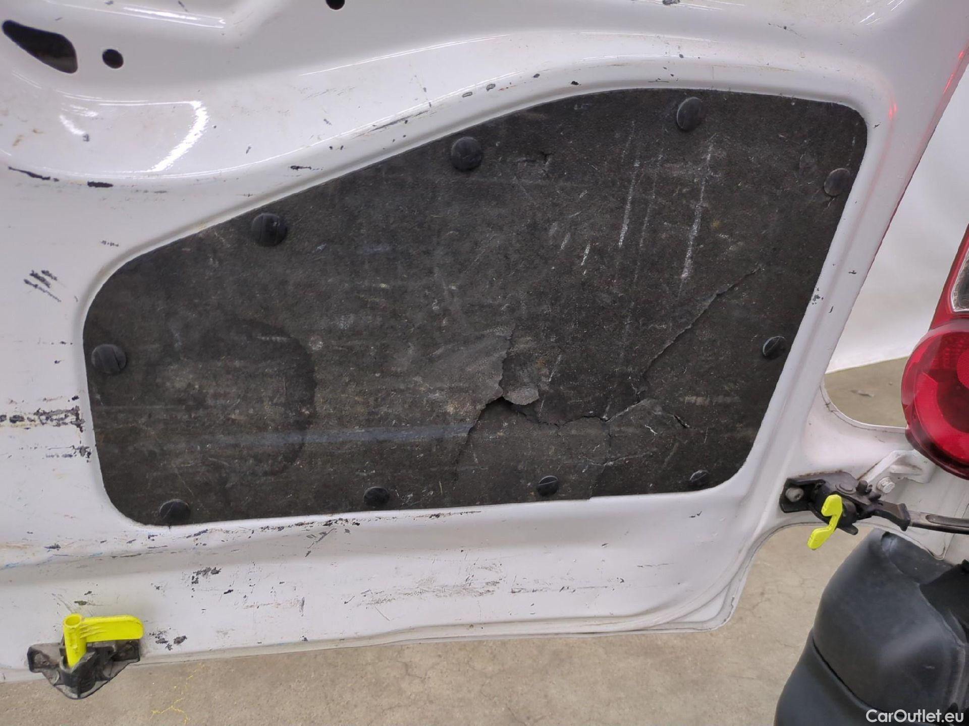  Citroen  Berlingo  Fourgon Club L1 (Court) 1.6 BlueHDi 100CV BVM5 E6 #2