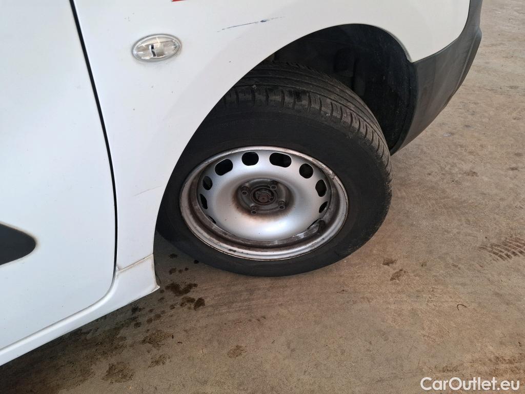  Citroen  Berlingo  Fourgon Club L1 (Court) 1.6 BlueHDi 100CV BVM5 E6 #57