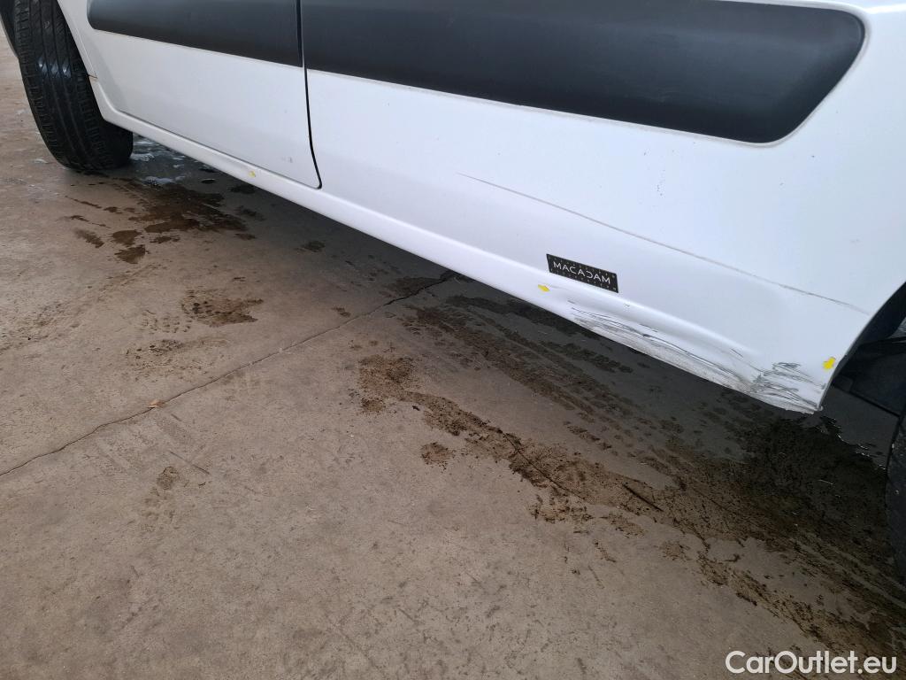  Citroen  Berlingo  Fourgon Club L1 (Court) 1.6 BlueHDi 100CV BVM5 E6 #10