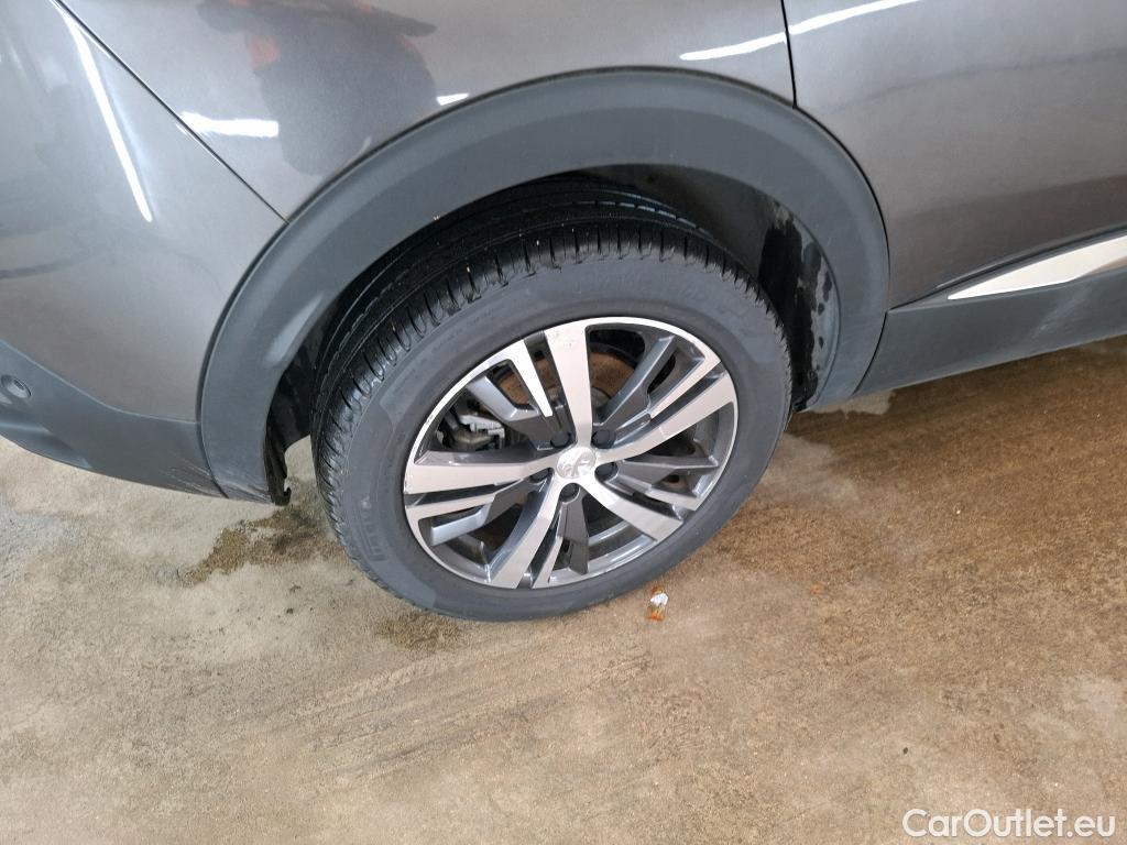  Peugeot  3008  Allure Pack 1.2 PureTech 130CV BVA8 E6d #17