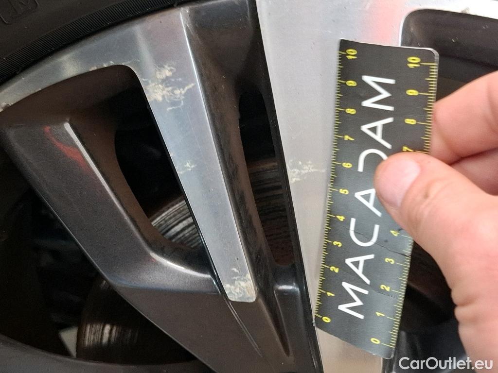  Peugeot  3008  Allure Pack 1.2 PureTech 130CV BVA8 E6d #27