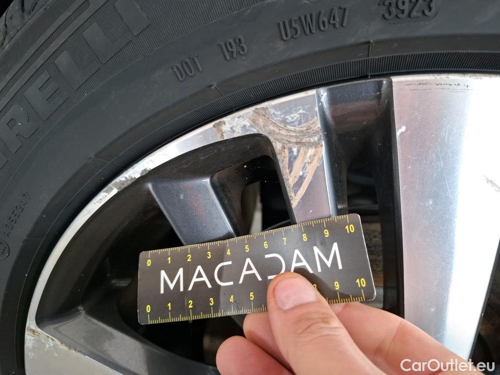  Peugeot  3008  Allure Pack 1.2 PureTech 130CV BVA8 E6d #14