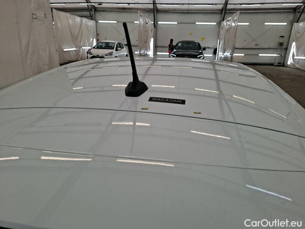  Renault  Clio RENAULT  / 2019 / 5P / Berline Business SCe 65 #1