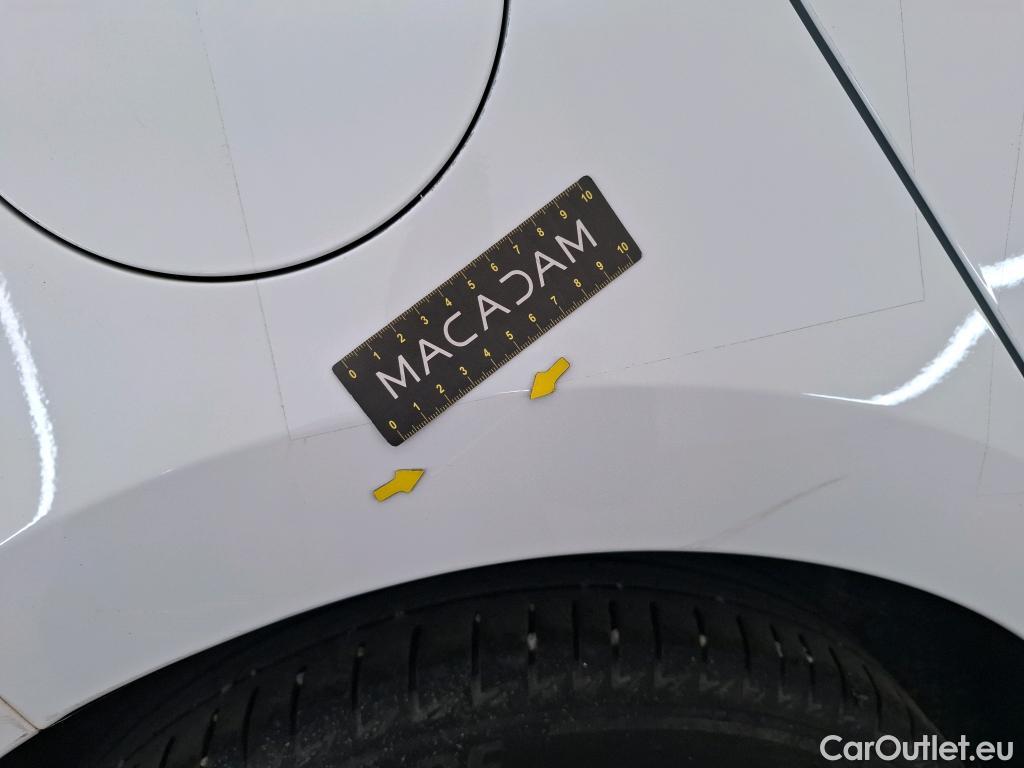  Renault  Clio RENAULT  / 2019 / 5P / Berline Business SCe 65 #23