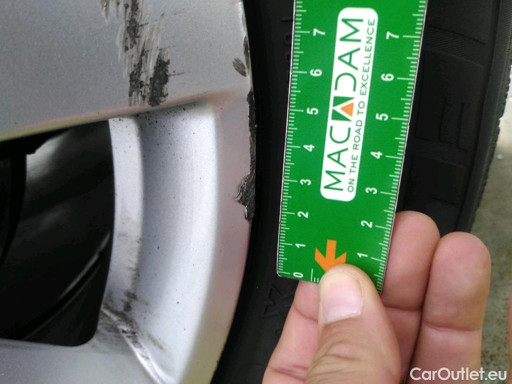  Peugeot  3008  Active Business 1.5 HDi 130CV BVA8 E6dT #9