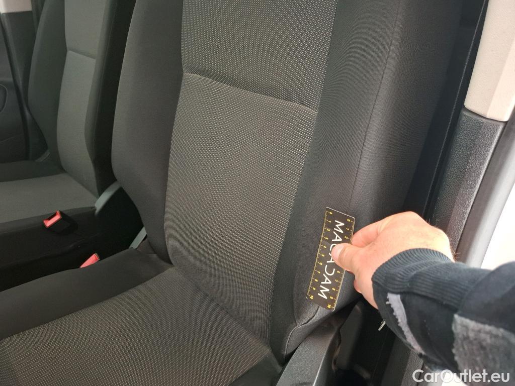  Citroen  Berlingo  Fourgon Club M 650 1.5 BlueHDi 75CV BVM5 E6dT #26