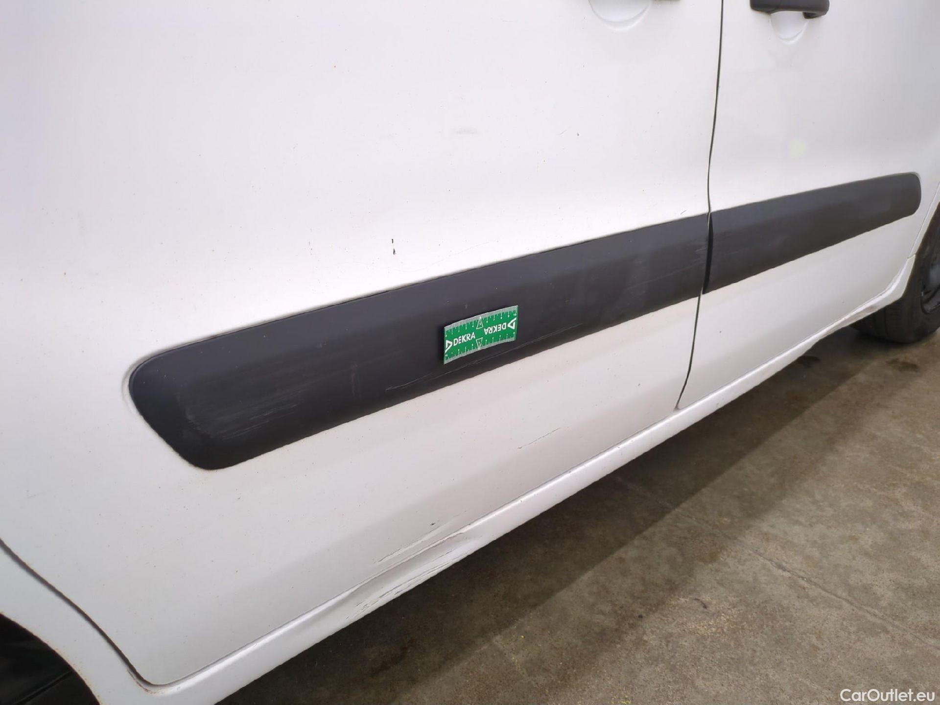  Citroen  Berlingo  Fourgon Club L1 (Court) 1.6 BlueHDi 100CV BVM5 E6 #13