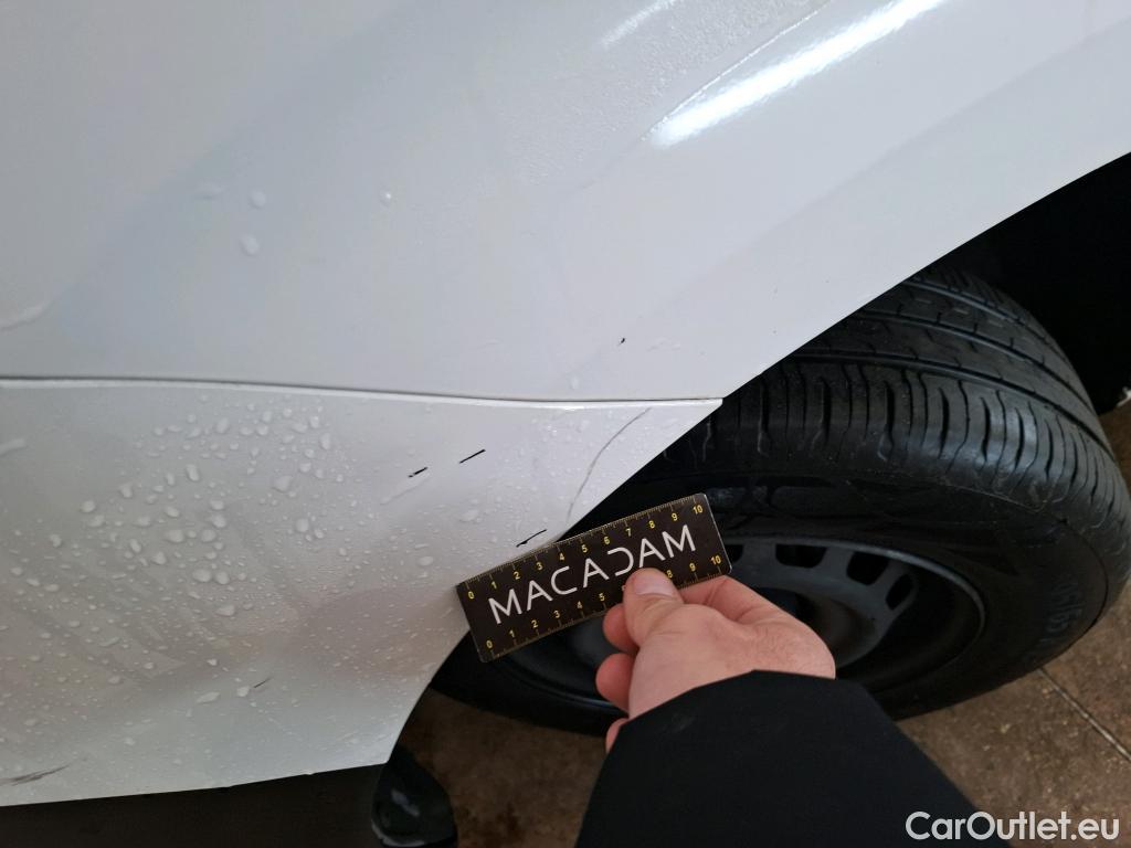  Citroen  Berlingo  Fourgon Club M 650 1.5 BlueHDi 100CV BVM5 E6dT #29