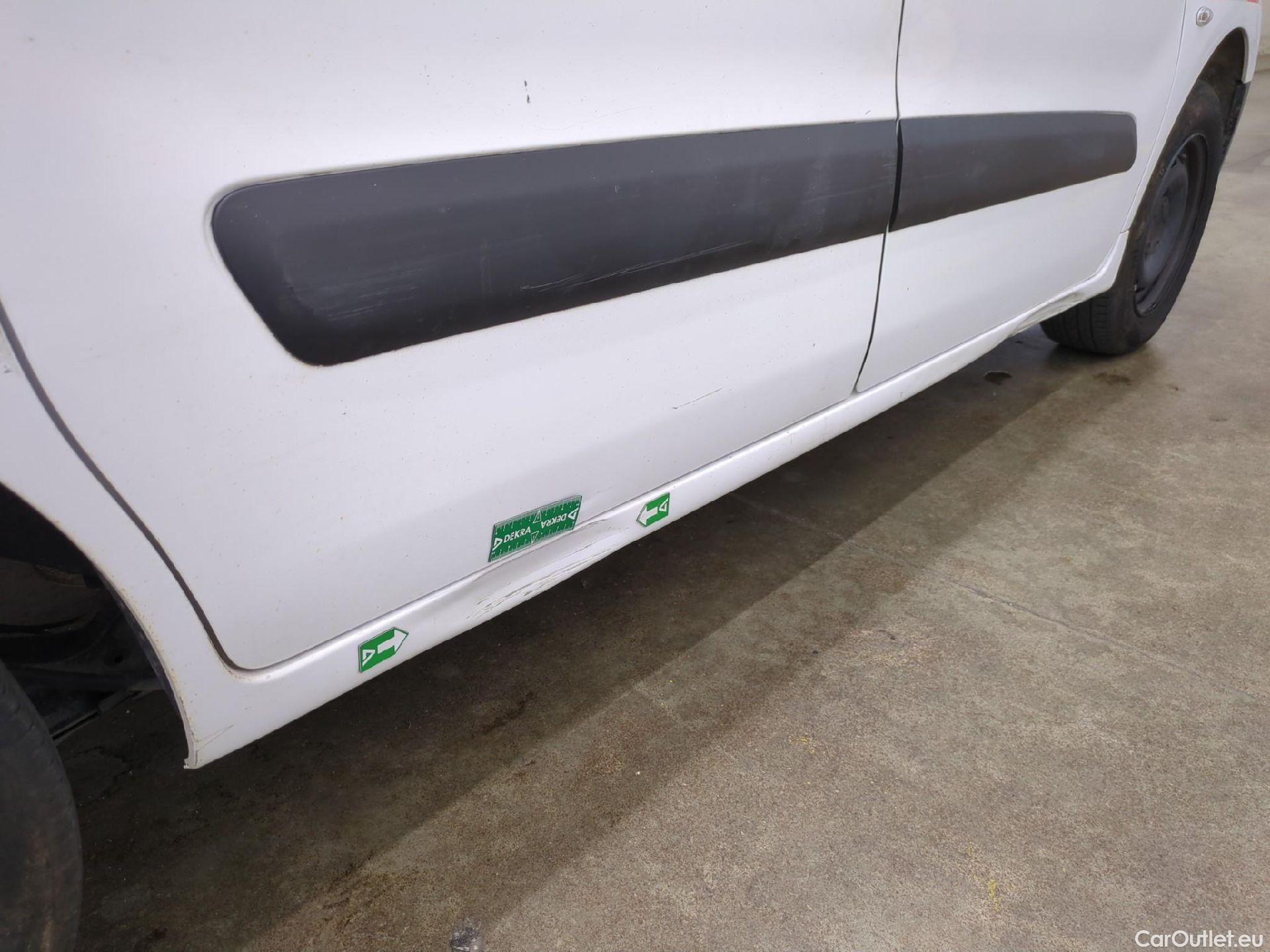  Citroen  Berlingo  Fourgon Club L1 (Court) 1.6 BlueHDi 100CV BVM5 E6 #18