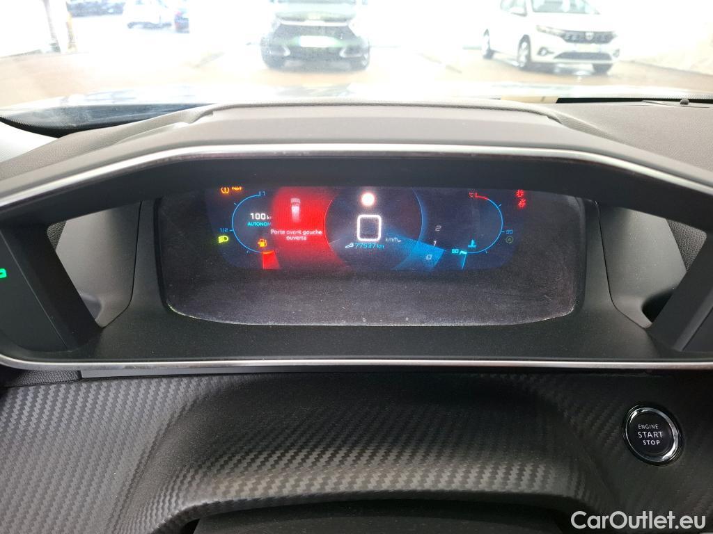  Peugeot  2008  Allure Business 1.2 PureTech 100CV BVM6 E6d #41