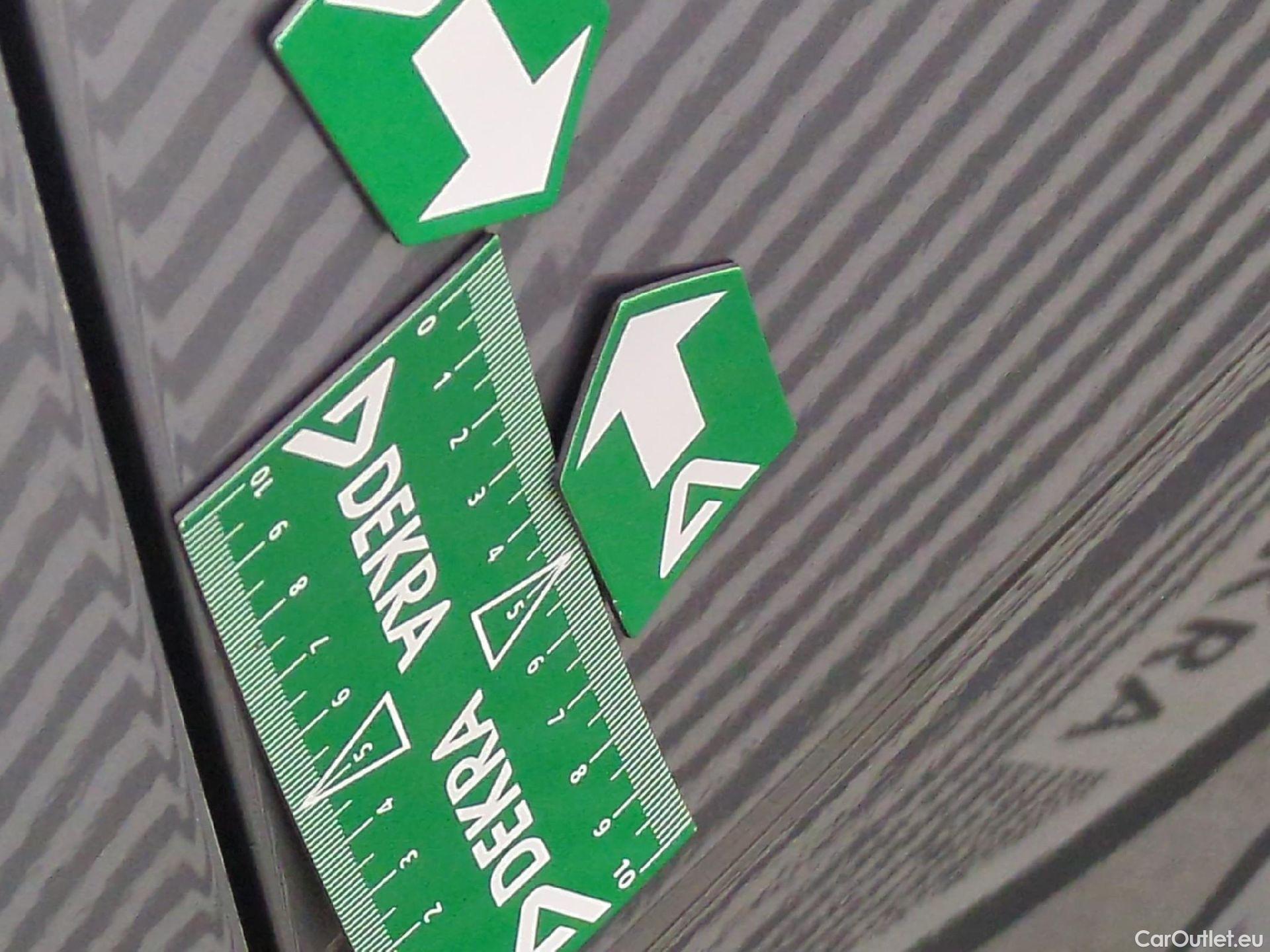  Citroen  C3  Feel Business 1.5 BlueHDI 100CV BVM5 E6dT #21