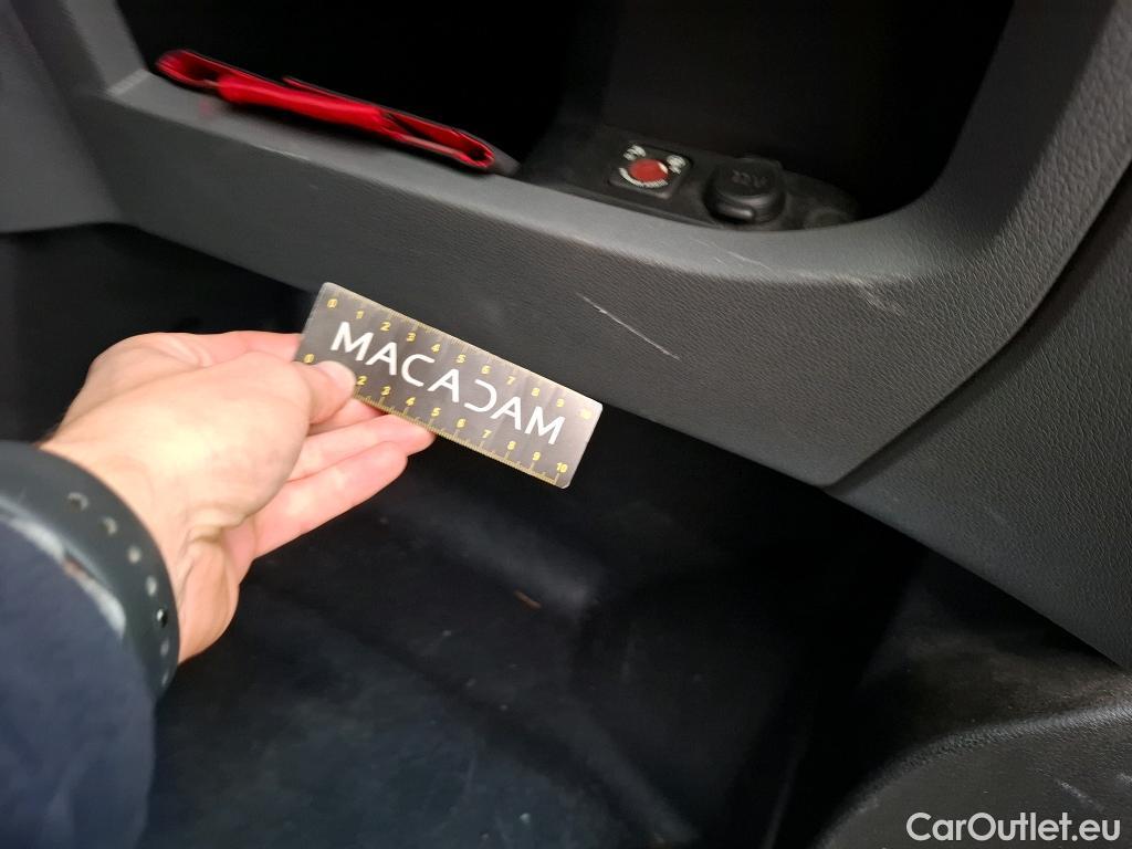  Citroen  Jumpy  Fourgon Club M 1.5 BlueHDi 100CV BVM6 E6d #56