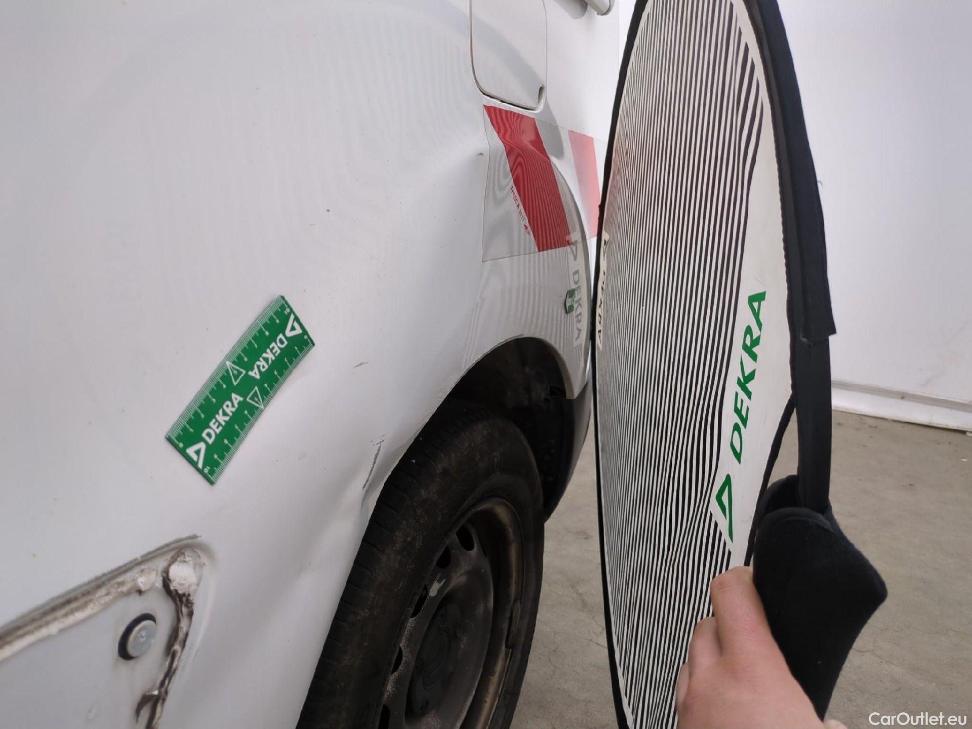  Citroen  Berlingo  Fourgon Club L1 (Court) 1.6 BlueHDi 100CV BVM5 E6 #39