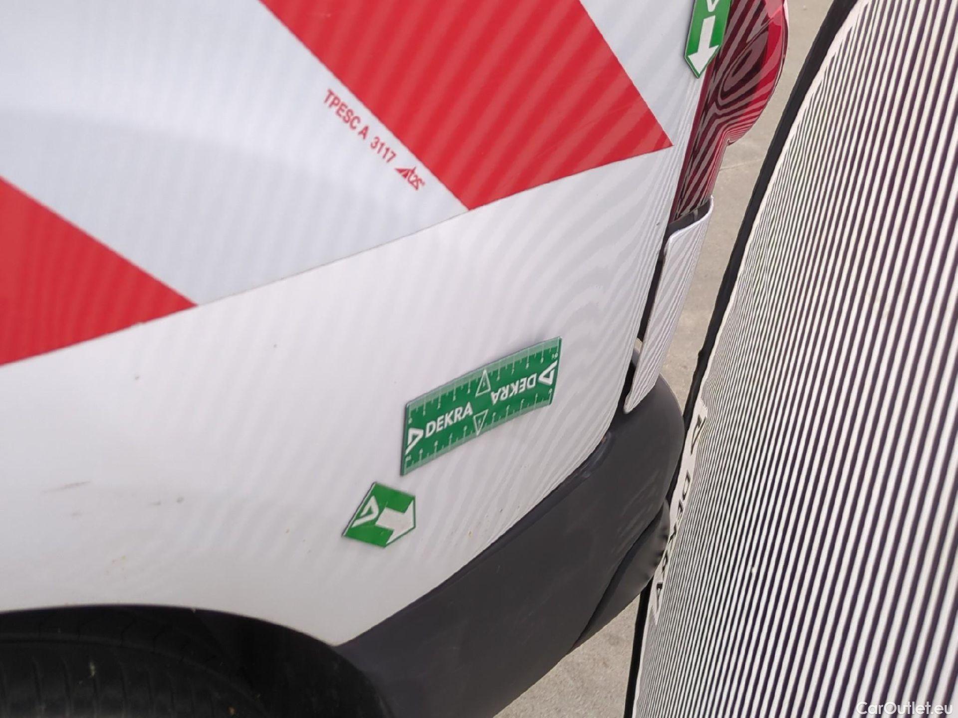  Citroen  Berlingo  Fourgon Club L1 (Court) 1.6 BlueHDi 100CV BVM5 E6 #36