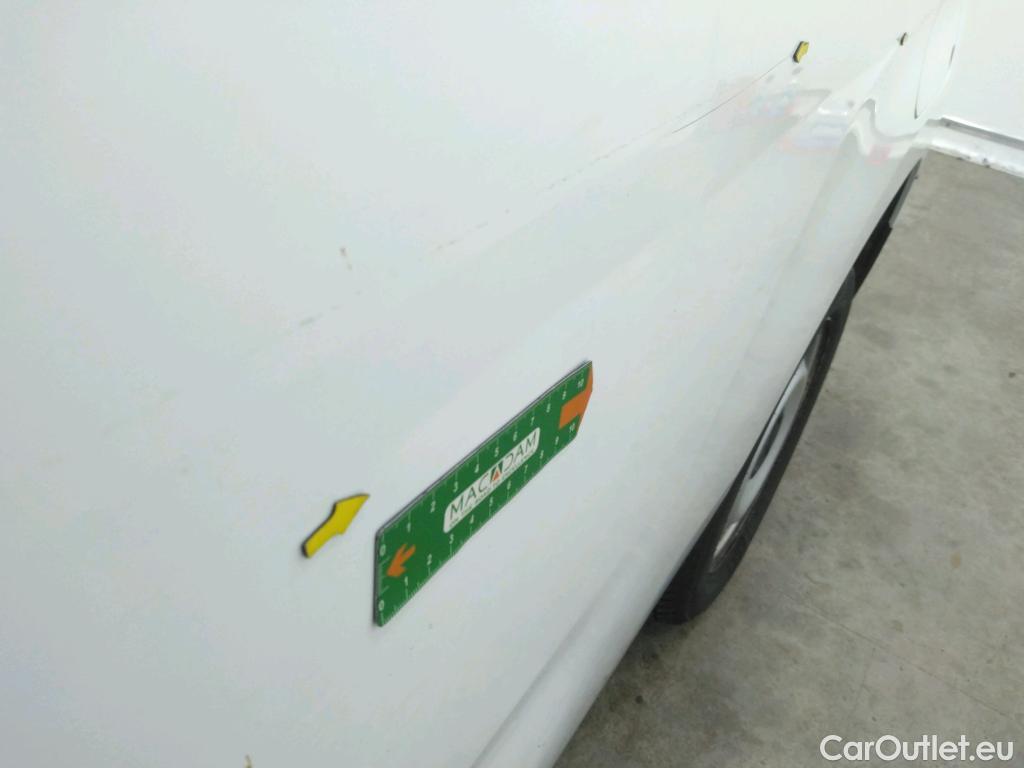  Citroen  Berlingo  Fourgon Driver XL 950 1.5 BlueHDi 100CV BVM5 E6dT #4