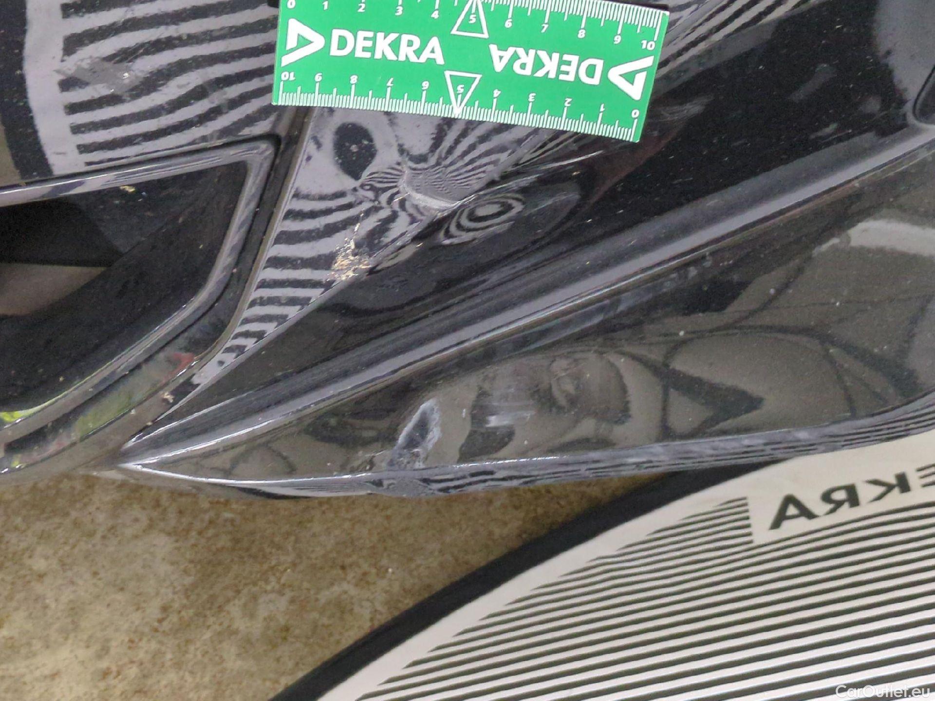  Bmw  Serie 3 BMW Série 3 Touring / 2022 / 5P / Break 318i 156ch Business Design BVA8 #16