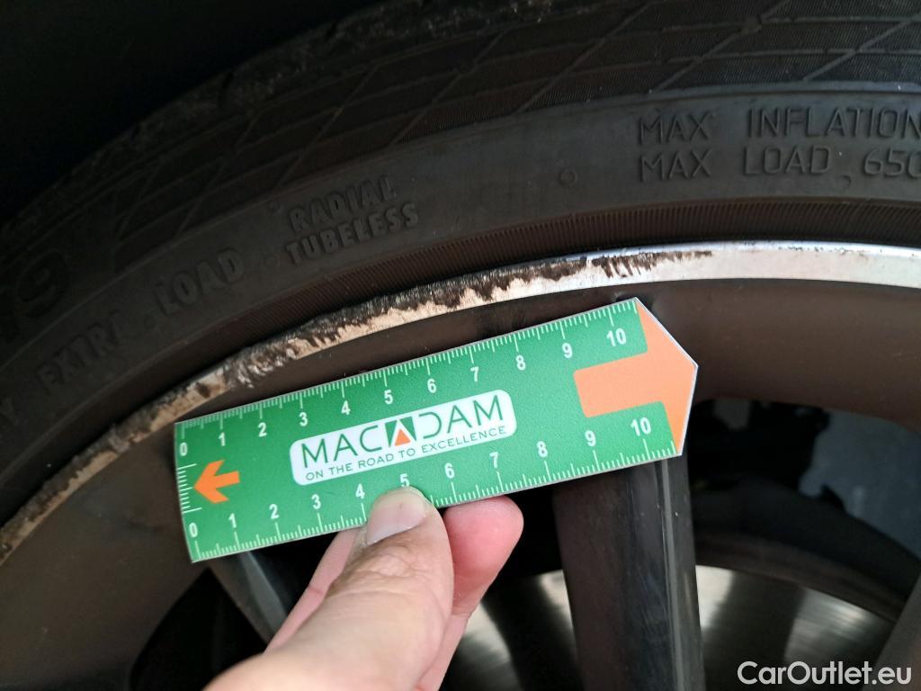  Mercedes  A-Klasse MERCEDES-BENZ Classe A Berline 5p Berline A 200 AMG Line 7G-DCT #3