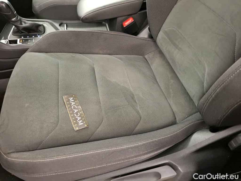  Volkswagen  Tiguan  Carat 2.0 TDI 150 DSG7 Pack R Line #31