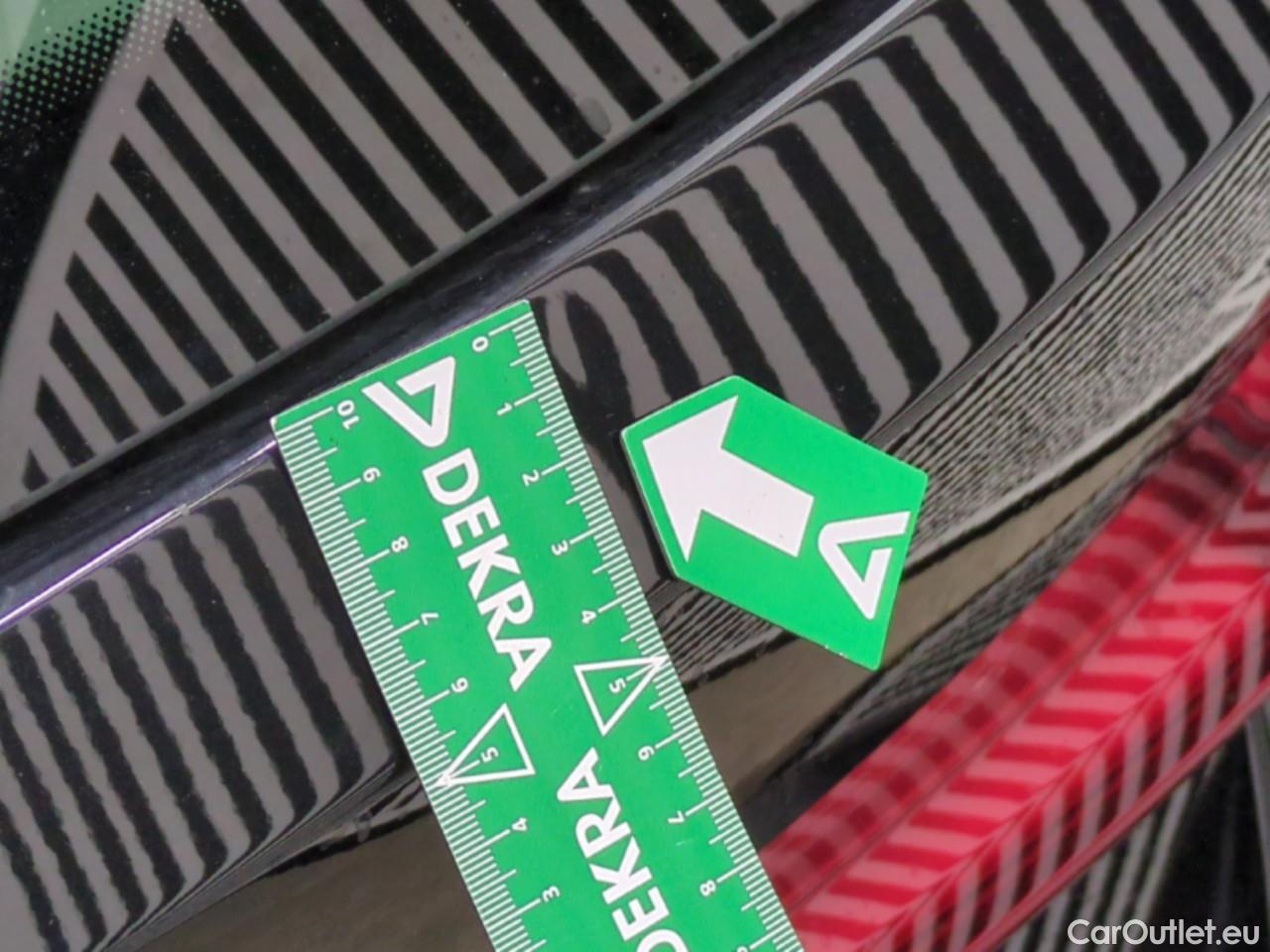  Bmw  Serie 3 BMW Série 3 Touring / 2022 / 5P / Break 318i 156ch Business Design BVA8 #29