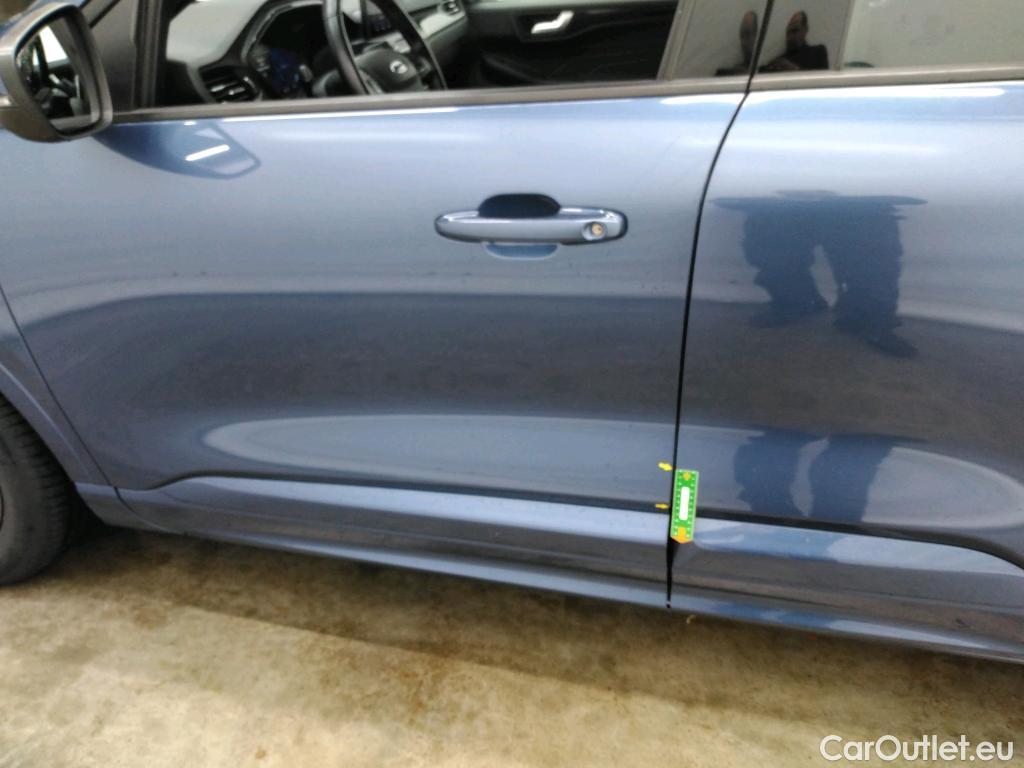  Ford  Kuga FORD  / 2019 / 5P / SUV 1.5 EcoBlue 120 ch St-Line Business #56