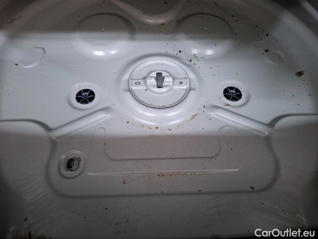  Volkswagen  Tiguan VOLKSWAGEN  / 2020 / 5P / SUV 1.5 TSI 150 DSG7 Elegance #14