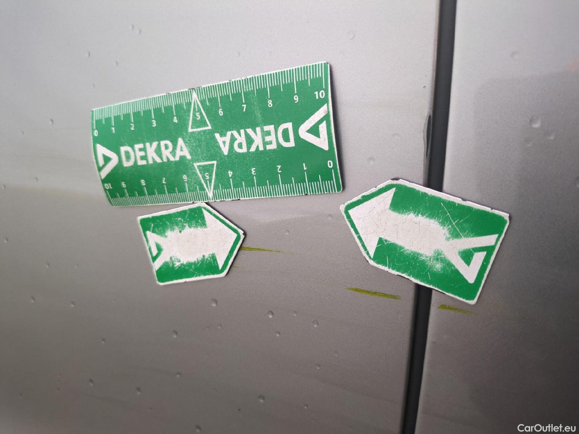  Volkswagen  Golf  VII Berline Confortline Business BMT 1.6 TDI 115CV BVA7 E6dT #26