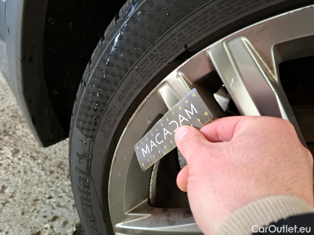  Volkswagen  Tiguan  Carat 2.0 TDI 150 DSG7 Pack R Line #19