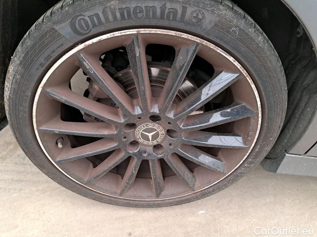  Mercedes  A-Klasse MERCEDES-BENZ Classe A Berline 5p Berline A 200 AMG Line 7G-DCT #14