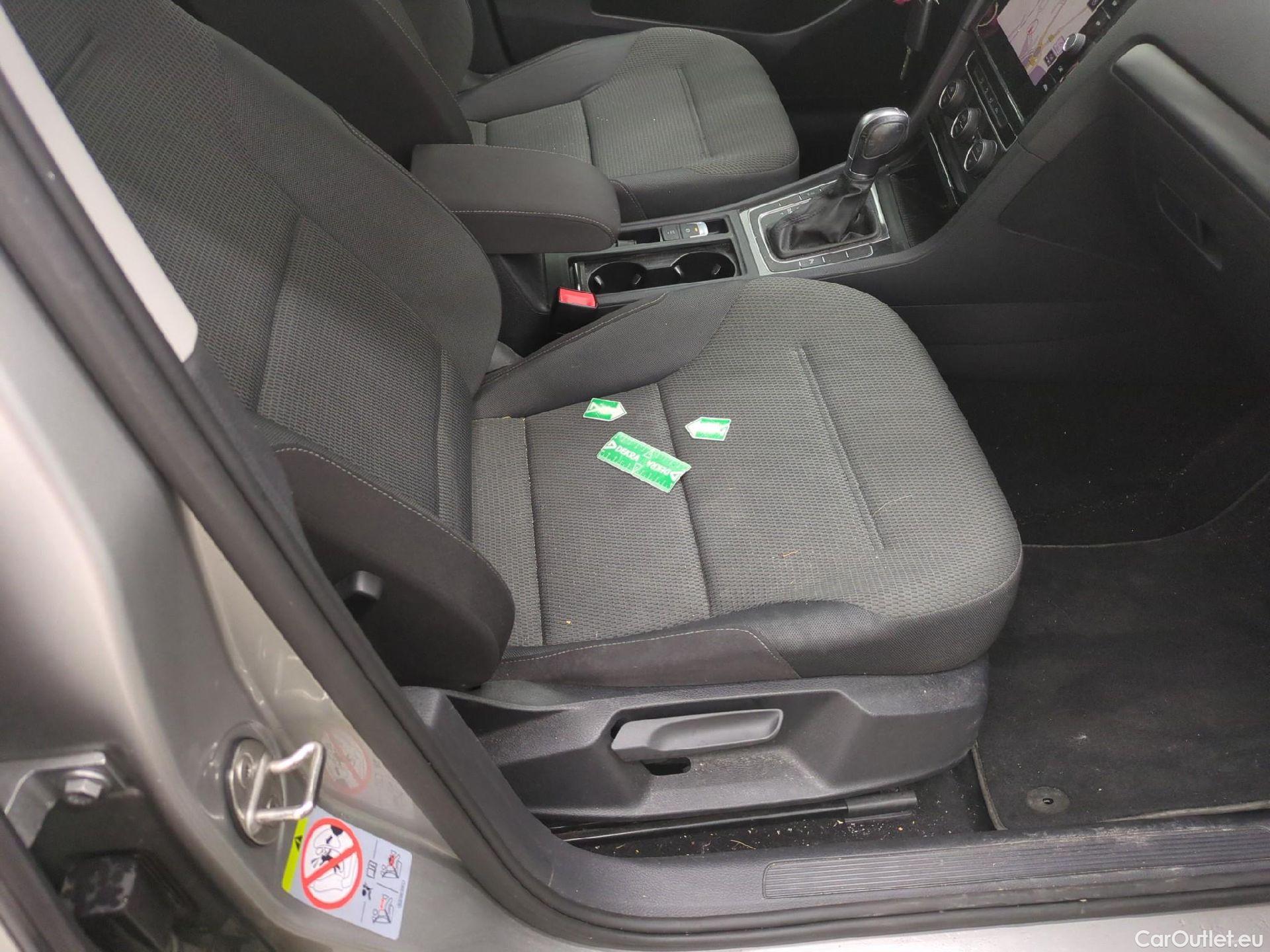  Volkswagen  Golf  VII Berline Confortline Business BMT 1.6 TDI 115CV BVA7 E6dT #31