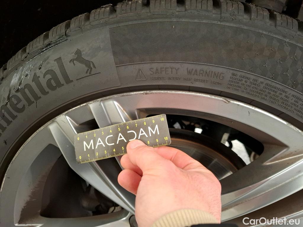  Volkswagen  Tiguan  Carat 2.0 TDI 150 DSG7 Pack R Line #13