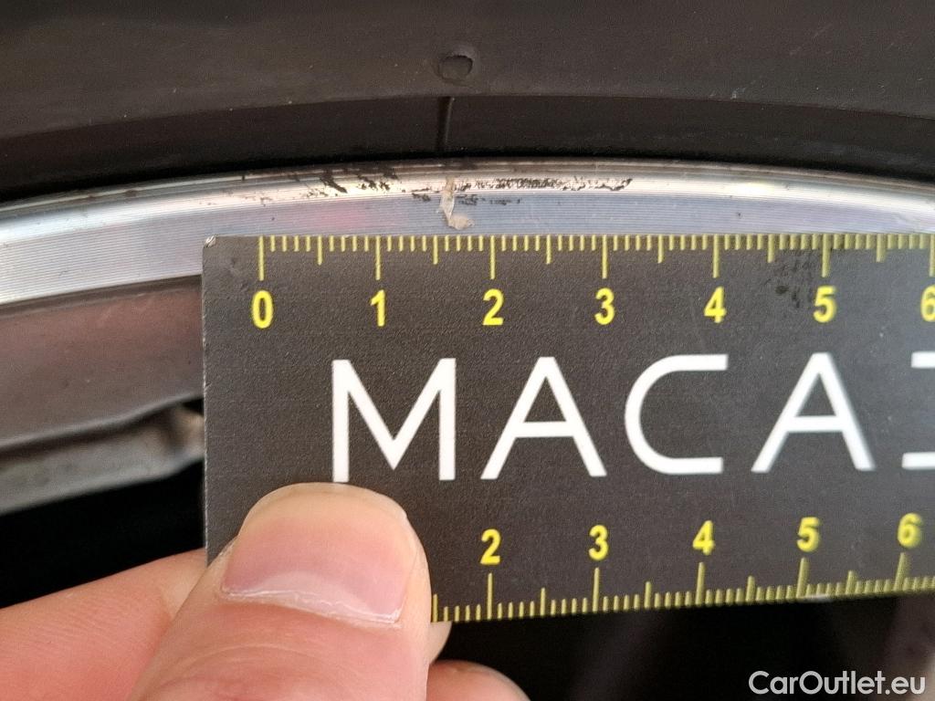  Audi  Q5  s line quattro 2.0 TDI 165CV BVA7 E6 #5