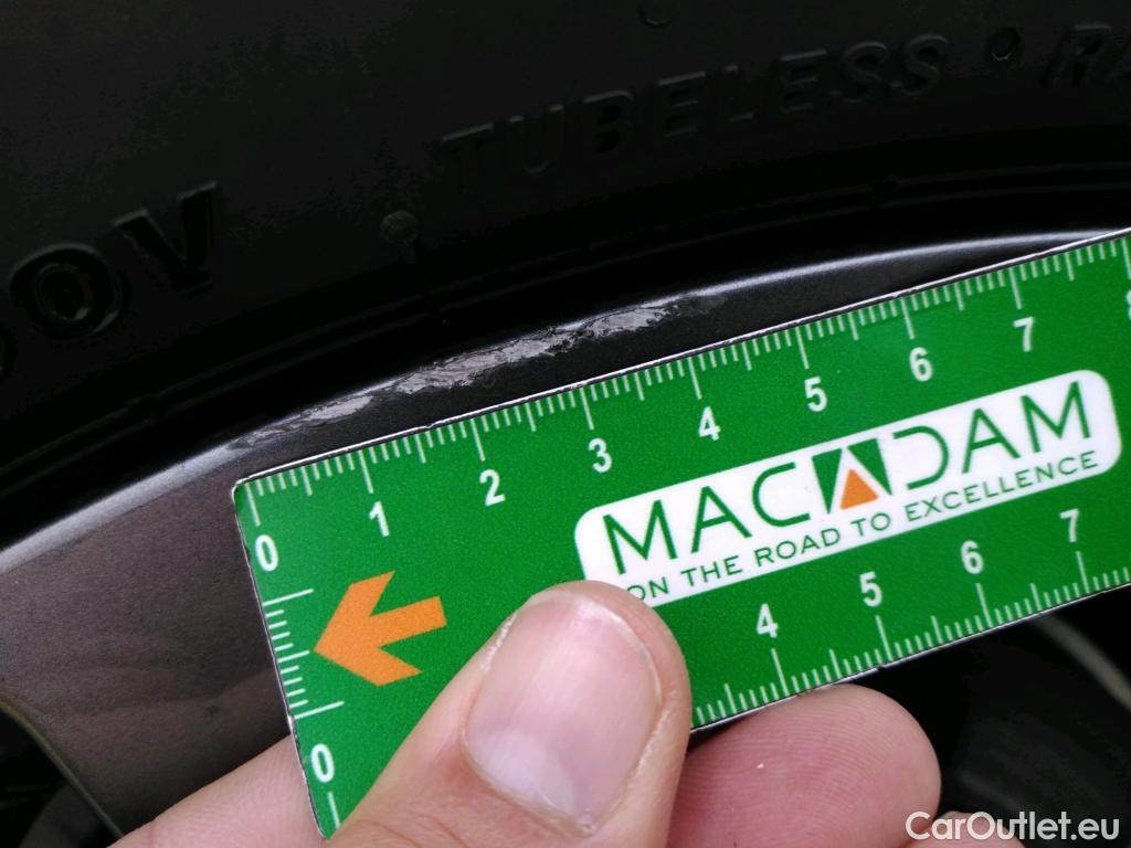  Ford  Kuga FORD  / 2019 / 5P / SUV 1.5 EcoBlue 120 ch St-Line Business #25