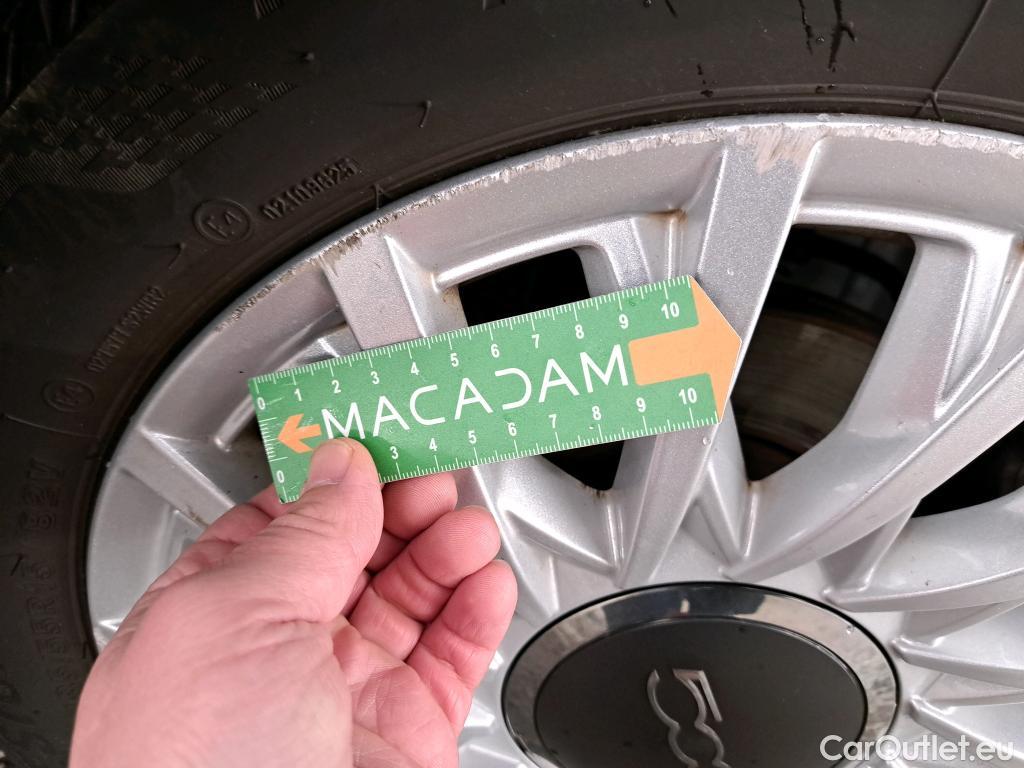  Fiat  500 FIAT  / 2015 / 3P / Berline 1.0 70ch BSG Dolcevita #8