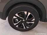  Peugeot  2008 PEUGEOT  / 2019 / 5P / CROSSOVER BLUEHDI 130 EAT8 ALLURE S/S AUT. #18