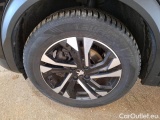  Peugeot  2008 PEUGEOT  / 2019 / 5P / CROSSOVER BLUEHDI 130 EAT8 ALLURE S/S AUT. #82