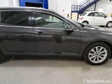  Volkswagen  Passat VOLKSWAGEN  / 2019 / 5P / STATION WAGON VAR. 2.0TDI SCR EVO 90KW BUSINESS DSG #41