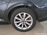  Volkswagen  Passat VOLKSWAGEN  / 2019 / 5P / STATION WAGON VAR. 2.0TDI SCR EVO 90KW BUSINESS DSG #19