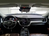  Volvo  XC60 VOLVO  / 2017 / 5P / SUV D4 AWD GEARTR. BUSINESS #3