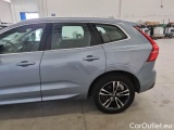  Volvo  XC60 VOLVO  / 2017 / 5P / SUV D4 AWD GEARTR. BUSINESS #56