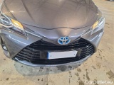  Toyota  Yaris TOYOTA  / 2017 / 5P / BERLINA 1.5 HYBRID BUSINESS #24