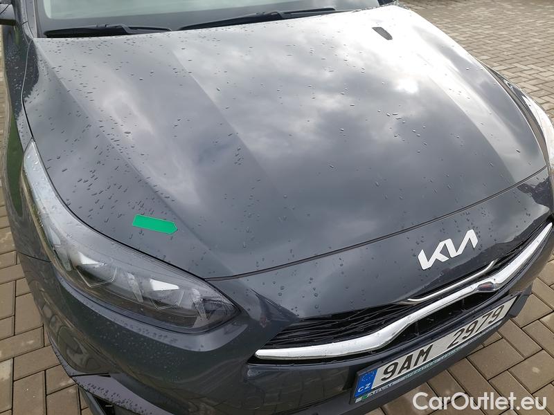  KIA  Cee'd Ceed Sportswagon (2018->) Ceed SW 1.5 T-GDI 118 Top #25