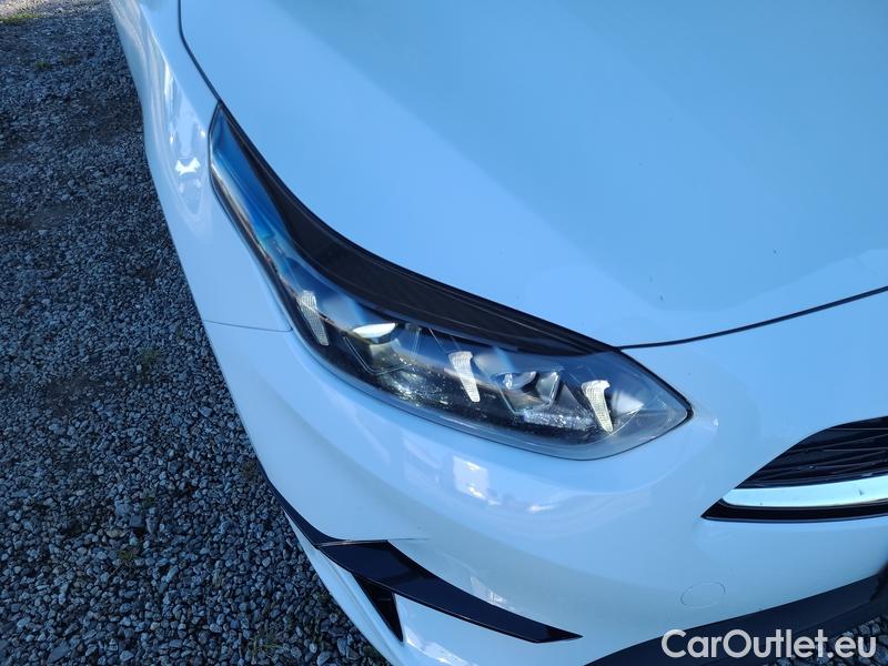  KIA  Cee'd Ceed  (CD) (2018->) Ceed SW 1.5 T-GDI 118 Top #2