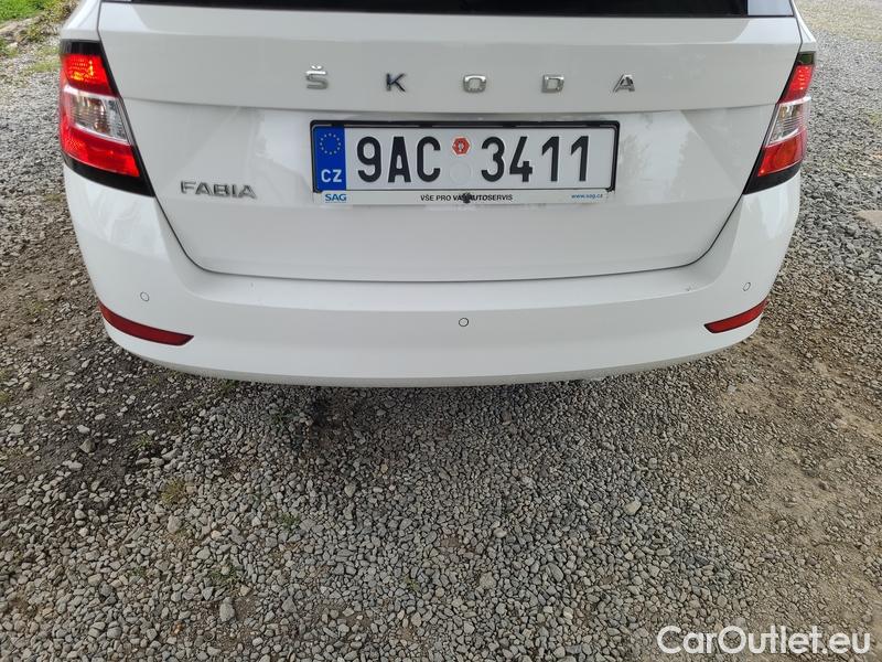  Skoda  Fabia  Combi (2015) Com.1.0TSI 70 Ambition 5d #14
