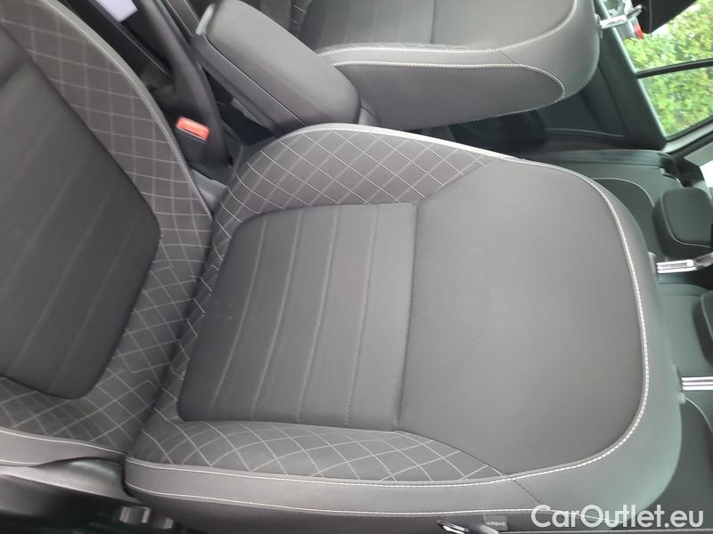  Skoda  Fabia  Combi (2015) Com.1.0TSI 70 Ambition 5d #8