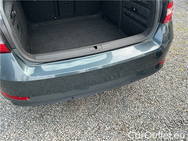  Skoda  Superb Supe.FL1.5TSI 110 Style AT #8